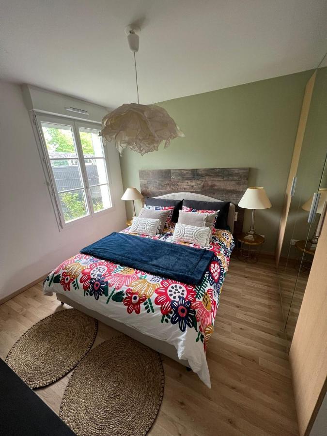 Logement Exceptionnel Avec Jardin Proche Disney Apartment Монтеврен Екстериор снимка