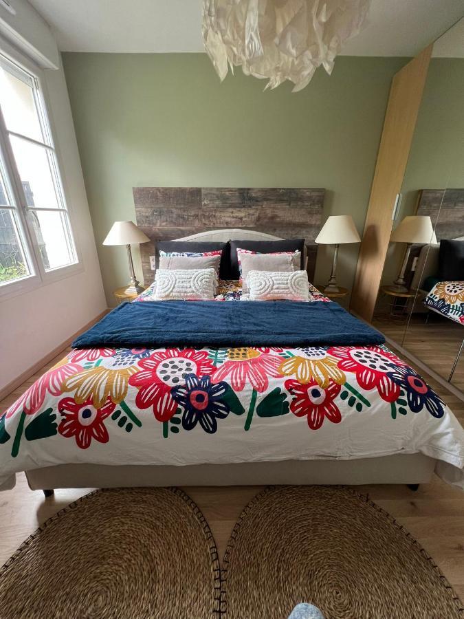Logement Exceptionnel Avec Jardin Proche Disney Apartment Монтеврен Екстериор снимка